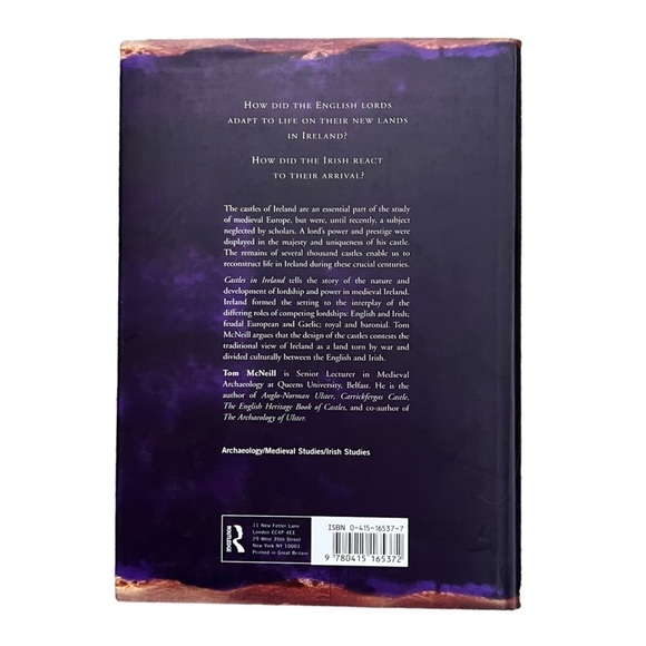 Castles In Ireland Coffee Table Book By Tom McNeill - Picture 2 of 3